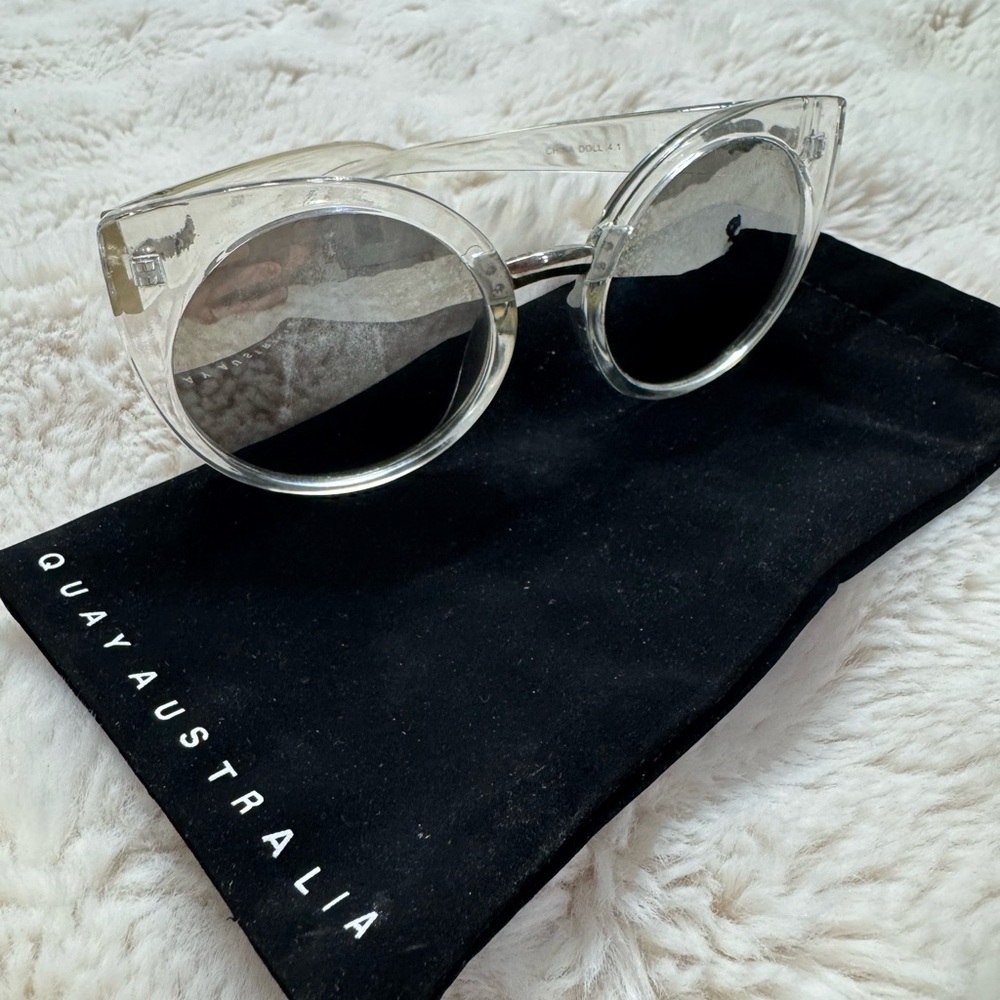 Quay Sunglasses China Doll Transparent Frame with Mirror Lenses
